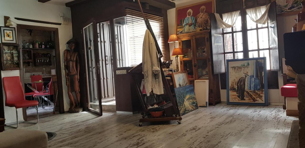 La Casa Del Pintor - Estudio De Arte En 巴埃萨 外观 照片